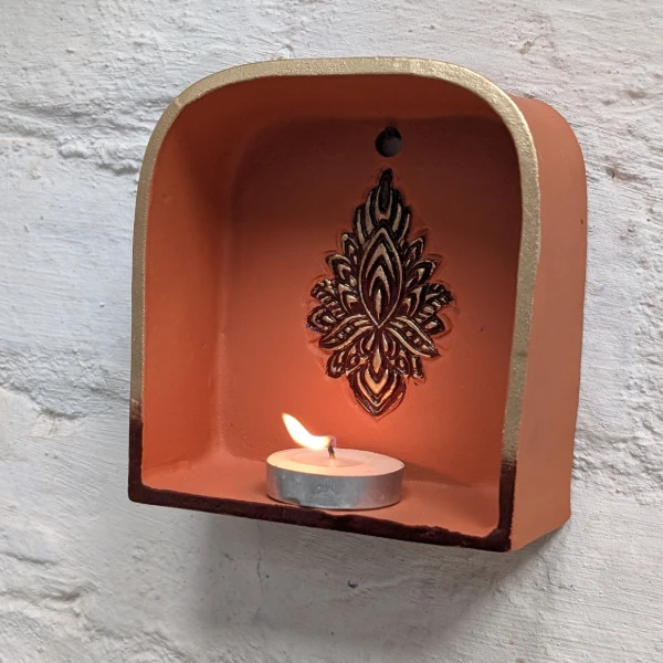 Tealight Holder With Lotus Motif 